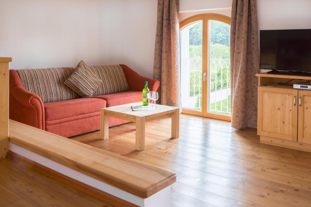 Waldbothgut Villa Linz Bagian luar foto